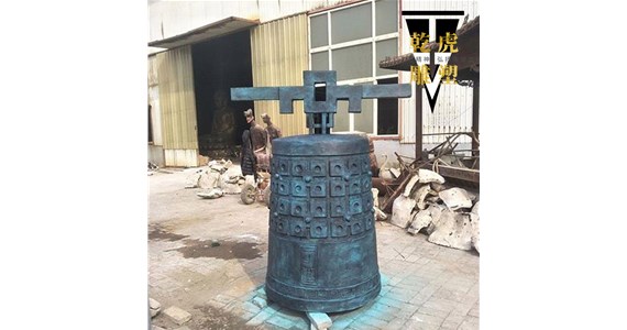 铜钟雕塑使用中要注意哪些