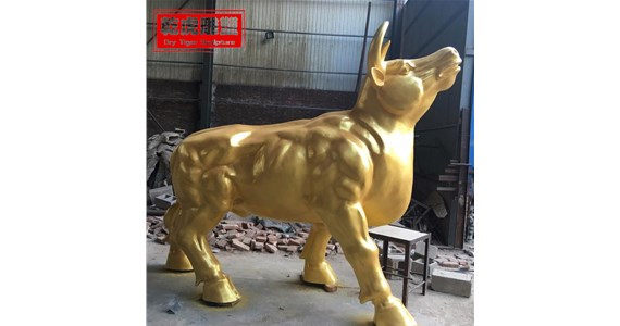 铸铜拓荒牛雕塑  动物雕塑厂家