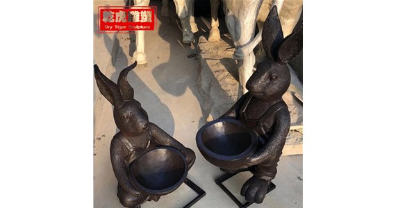 铸铜动物铜雕公司   乾虎雕塑