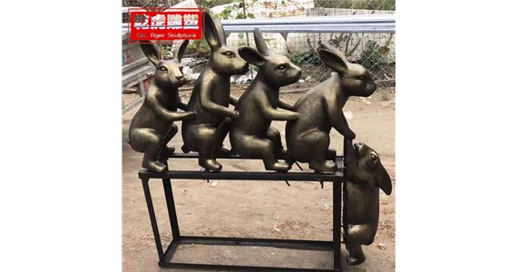 铸铜动物雕塑厂商   乾虎雕塑