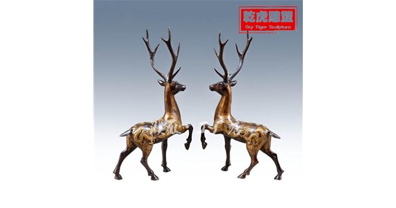 学校动物雕塑