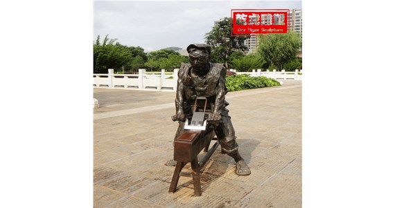 少数民族人物雕塑  人物铜像  乾虎雕塑