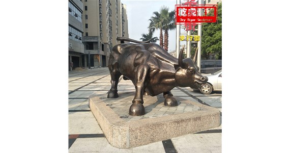 铜雕牛的寓意  动物雕塑  乾虎雕塑