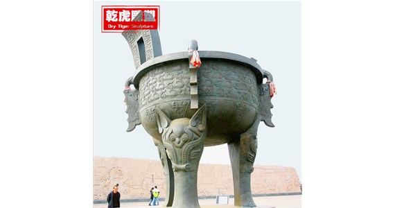 铜鼎现在依然是重要的青铜器    铜鼎的地位  乾虎雕塑