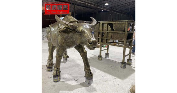 铜牛的风水与作用  铸铜雕塑厂家  乾虎雕塑