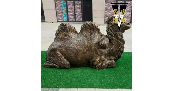 农场动物雕塑选哪种    卧姿骆驼雕塑