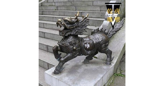装饰动物雕塑推荐   铸铜小型麒麟雕塑