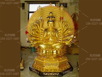 铜佛像