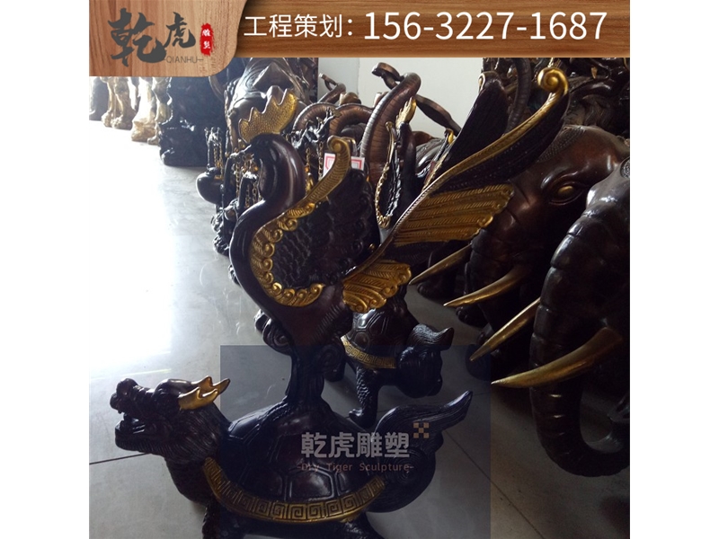 摆件铜雕雕塑的颜色