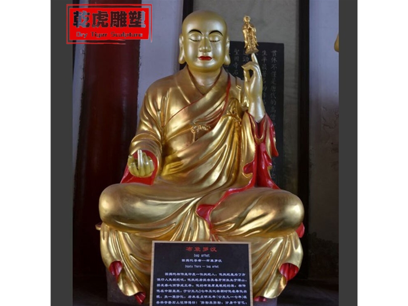十八罗汉雕塑