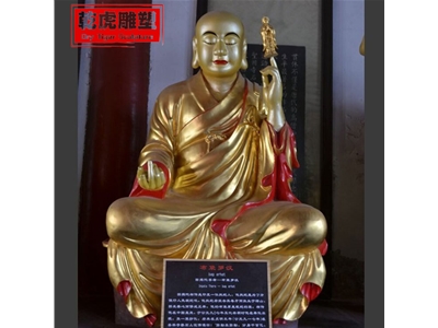 十八罗汉雕塑